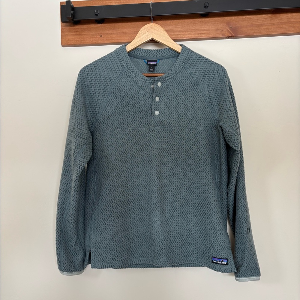 Patagonia R1 Air Henley